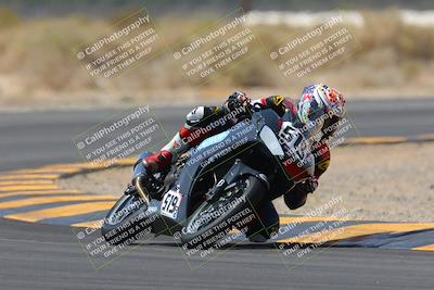 media/Apr-16-2023-CVMA (Sun) [[6bd2238b8d]]/Race 11 500 Supersport-350 Supersport/